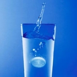 Vitamin dạng sủi có thể gây hỏng răng