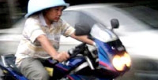 Sử dụng nón bảo hiểm an toàn và đúng cách