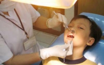 Răng rơi vào phổi 