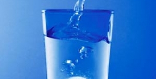 Vitamin dạng sủi có thể gây hỏng răng