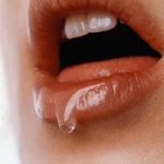 Nước bọt vũ khí chống sâu răng