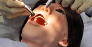 Nhật Bản giới thiệu "bệnh nhân máy"