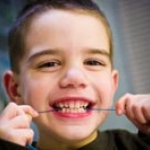 07 tháng tuổi nhưng chưa thấy bé mọc răng?