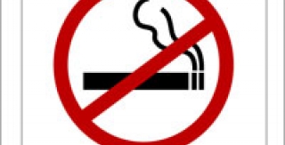 Thuốc lá gây ra nhiều chứng bệnh về răng miệng