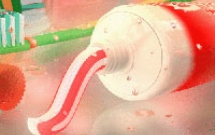 Kem đánh răng đẩy nhanh sự lây lan của siêu vi?